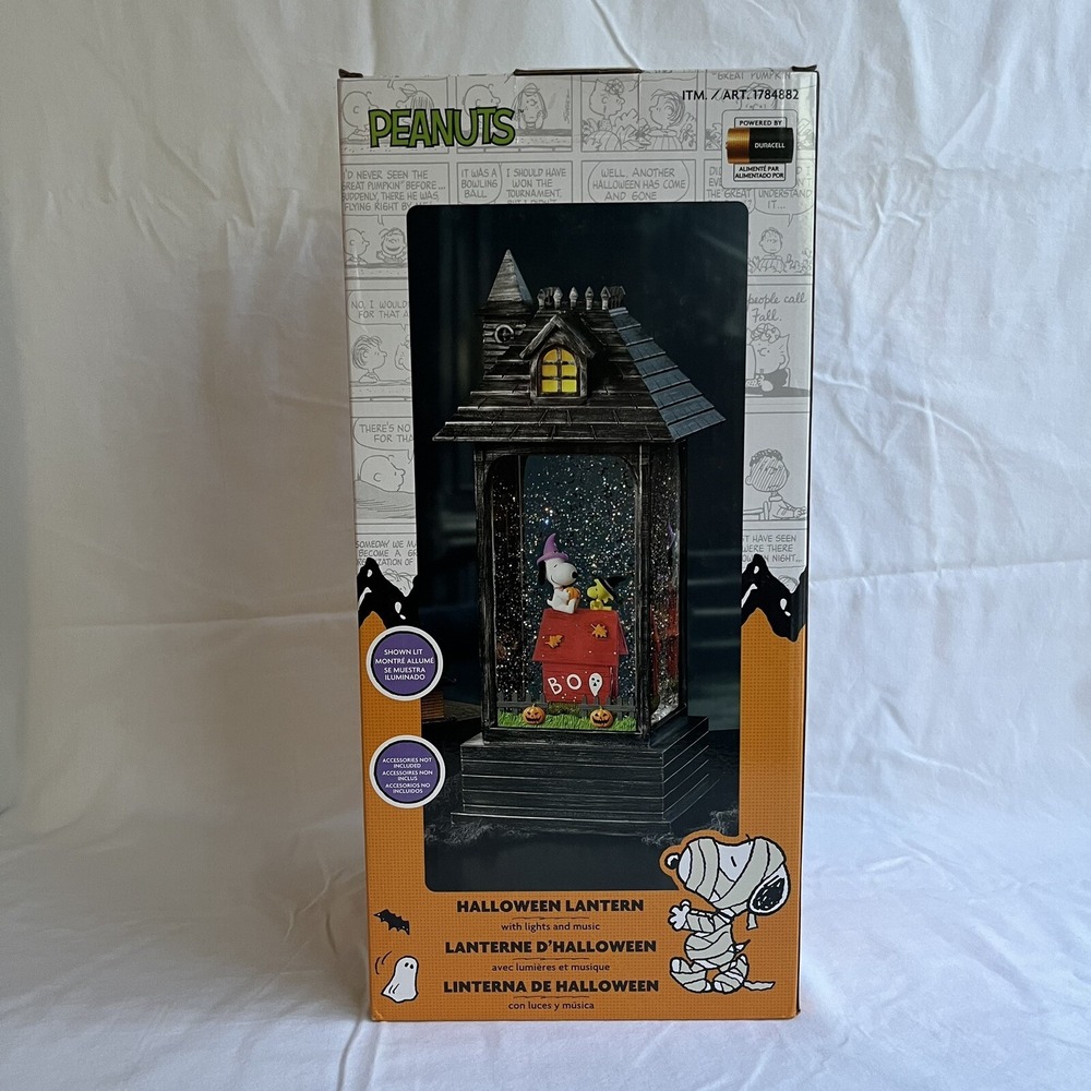 Peanuts Snoopy Halloween‎ Spooky Lantern with Lights & Music NEW in Box